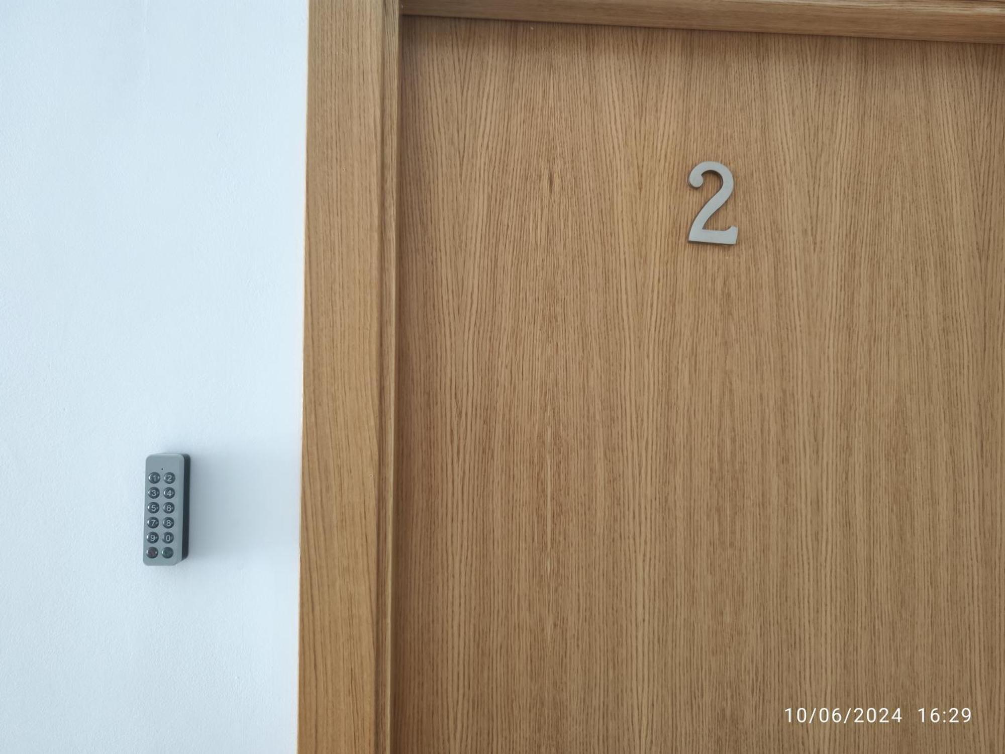 Apartamentos Luxury Playa Victoria Cadiz Luaran gambar
