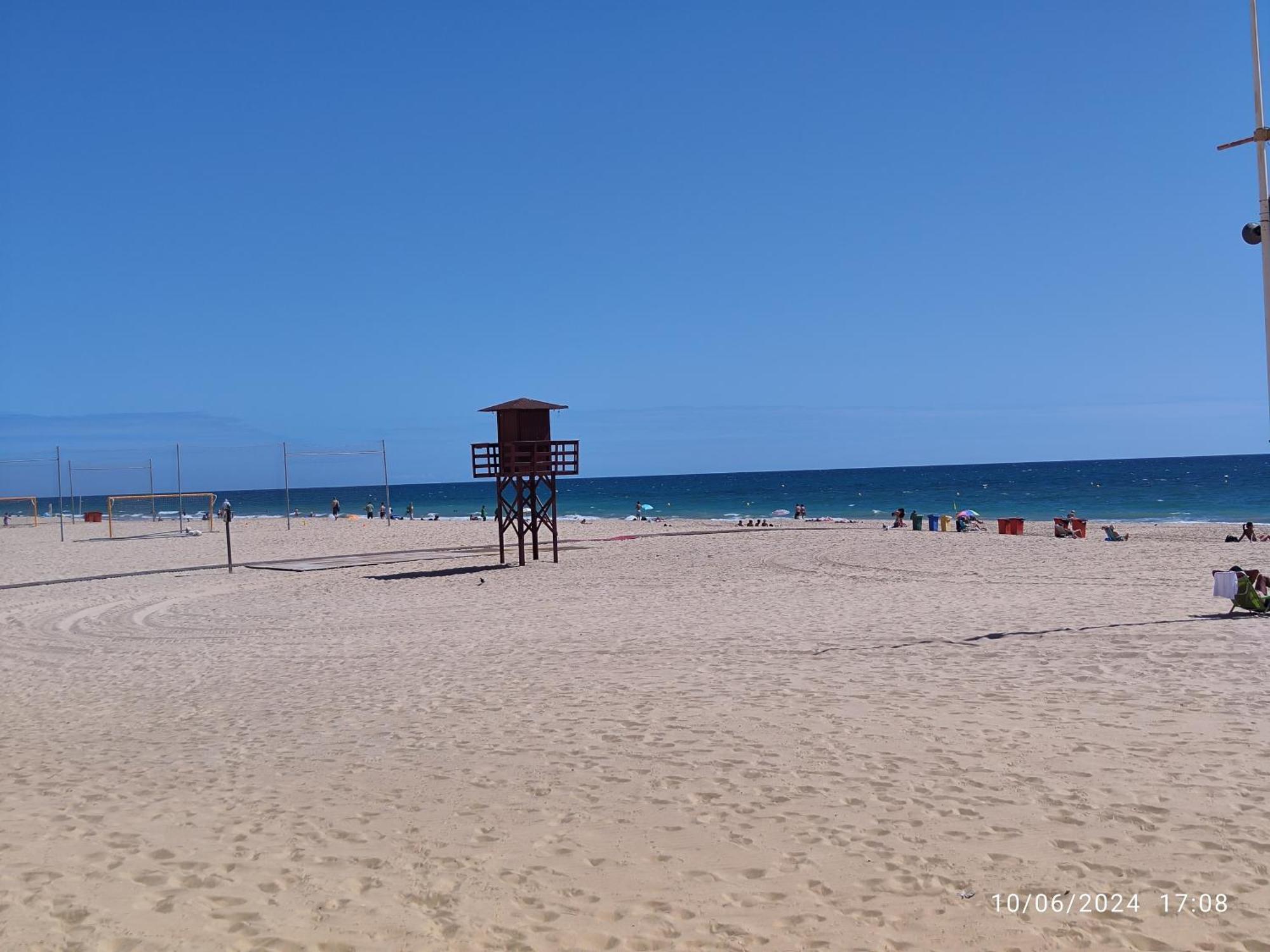 Apartamentos Luxury Playa Victoria Cadiz Luaran gambar