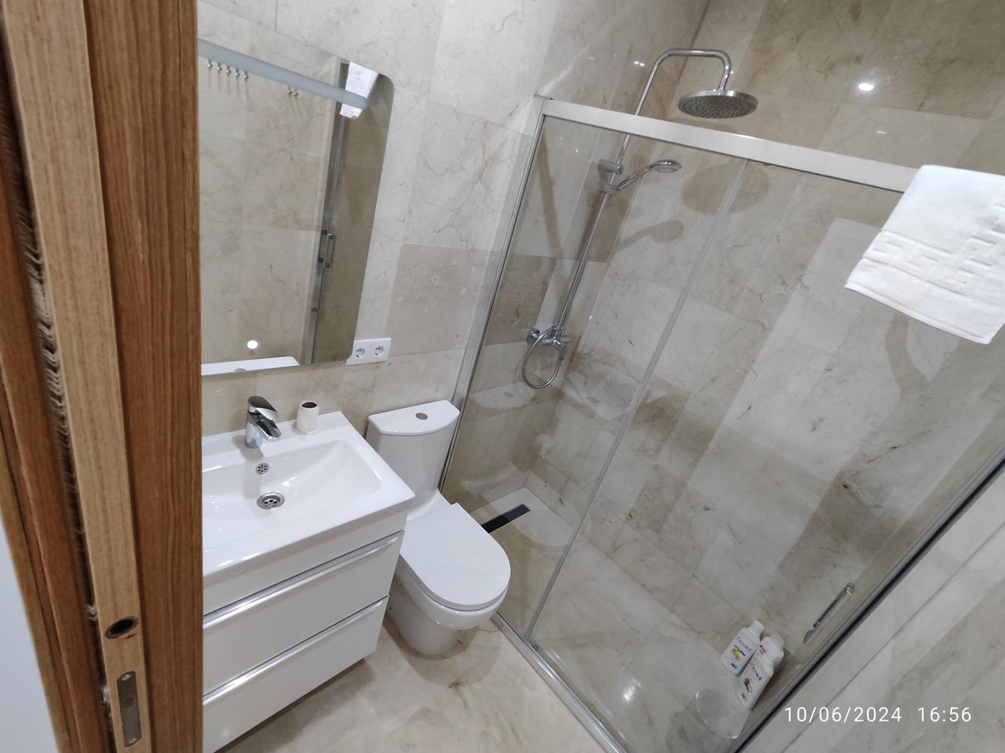 Apartamentos Luxury Playa Victoria Cadiz Luaran gambar