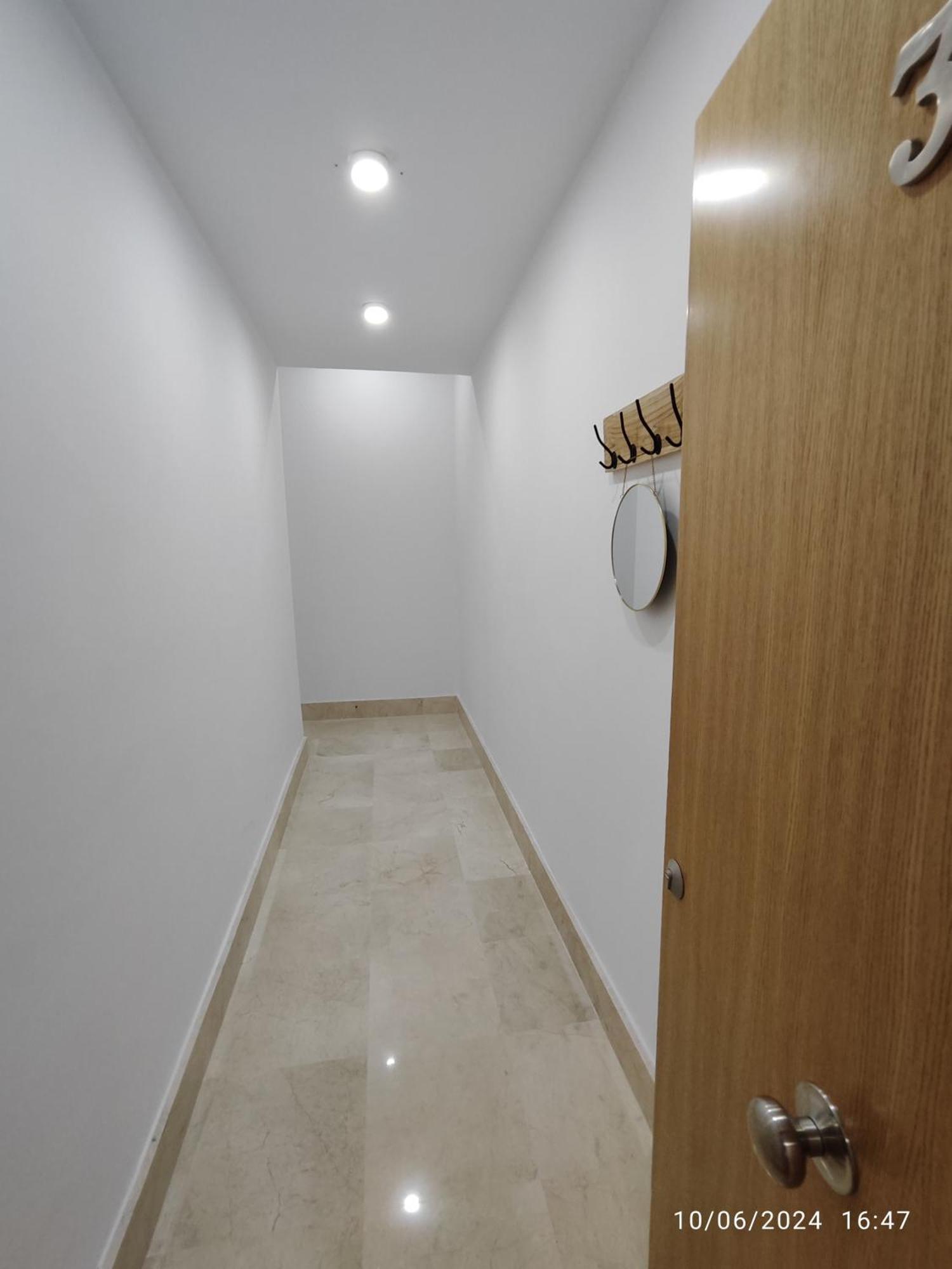 Apartamentos Luxury Playa Victoria Cadiz Luaran gambar