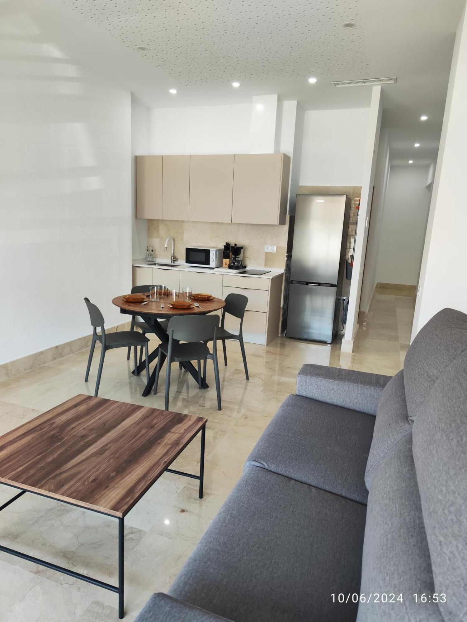 Apartamentos Luxury Playa Victoria Cadiz Luaran gambar